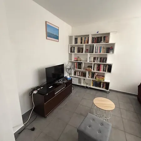 Au Bord De Апартаменты *